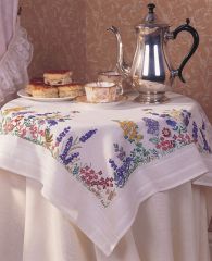 Набор для вышивания Anchor: скатерть "Spring Flower Tablecloth"  80*80см, MEZ Венгрия, ETW08